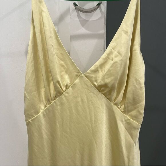 NWT Lovers and Friends Maxi Dress Alani Butter Yellow Gown Wedding Guest size XS - Picture 3 of 10